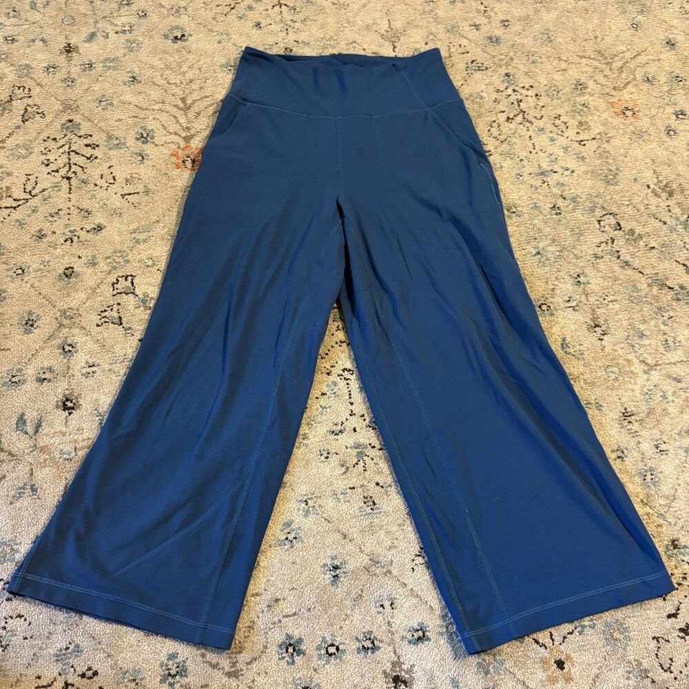 Lululemon Align Wide Leg Super High Rise Crop Pants Women’s 6 Blue Nulu Pockets